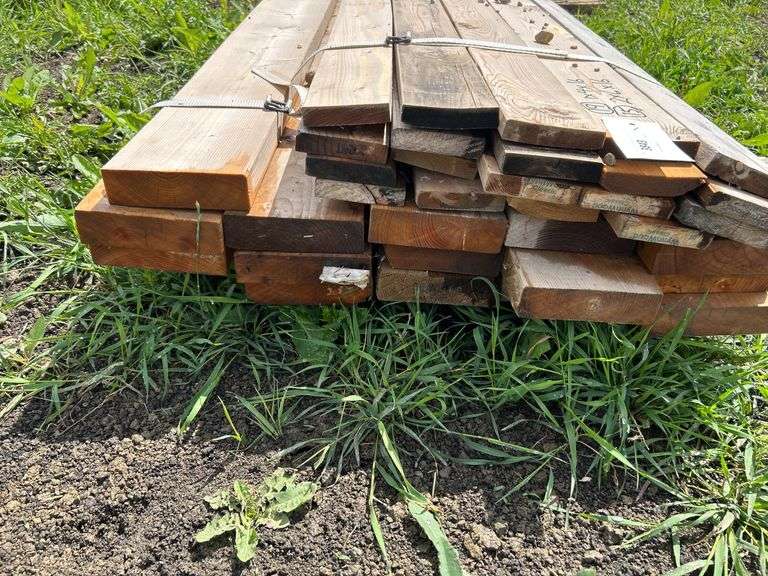 LUMBER: 19 of 1x4x16 & 15 of 2x6x16