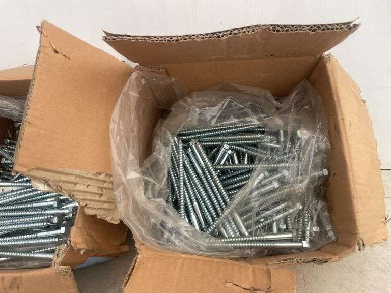Large quantity of 3/8" x 6" hex lag screws