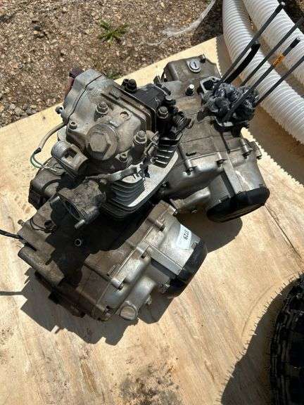 2 Honda 3 wheeler motors 200’s