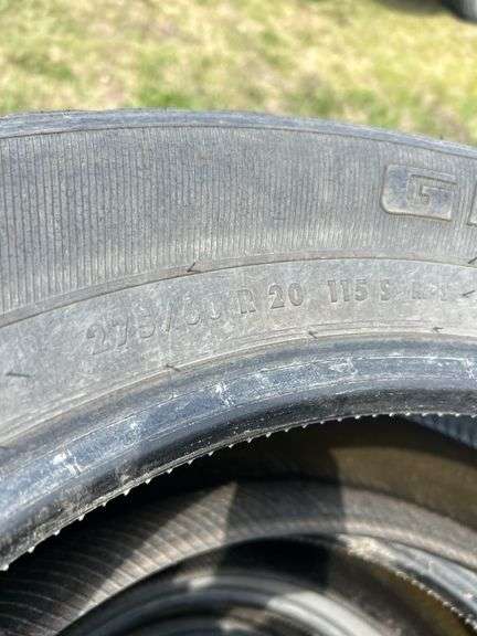 4 tires 275/60R20