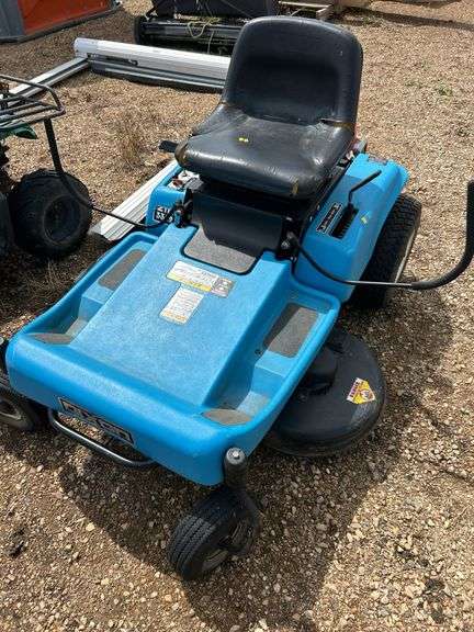 Dixon Zero Turn Mower - Runs good