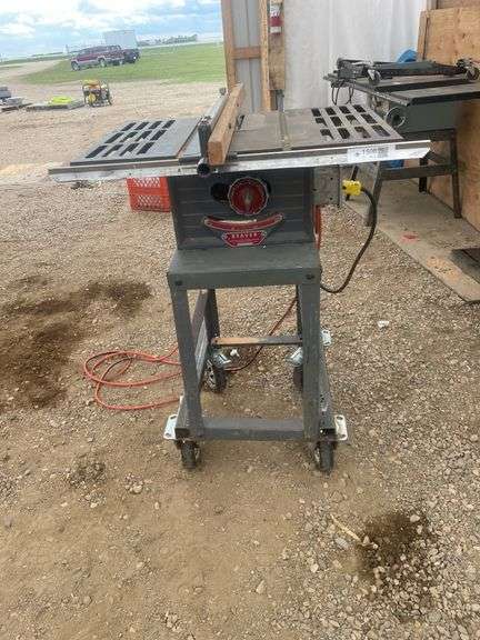 9" Beaver table saw with 1hp motor on stand - running condition  - missing protractor