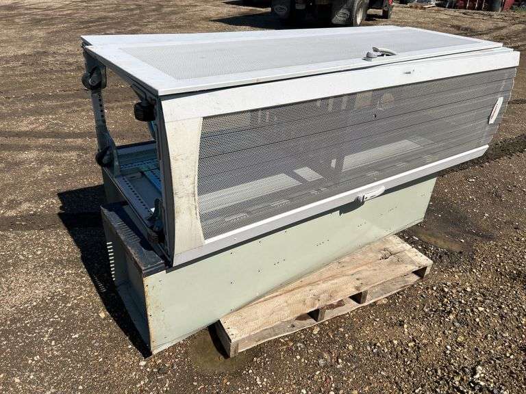 Pair of full length lockers & a rolling type cabinet