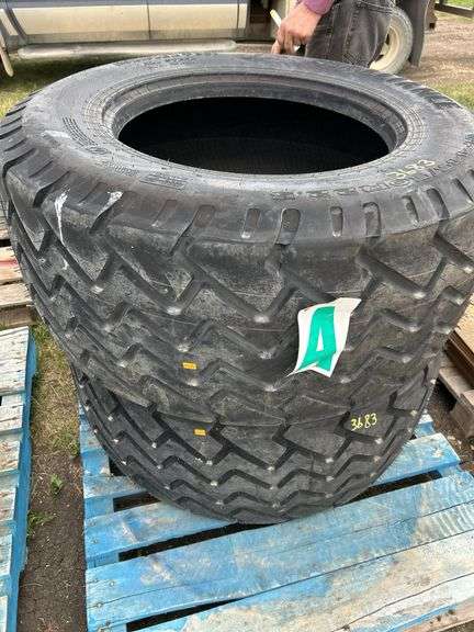 Pair of UNUSED Agriflex VF445/50R22.5 tires
