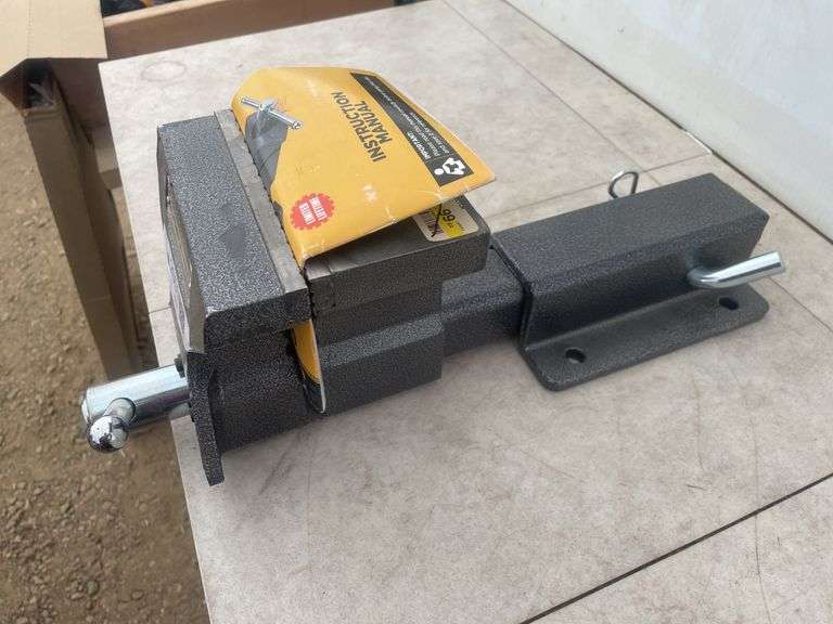 6" hitch vise