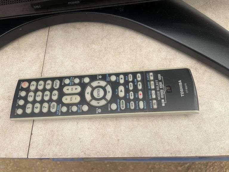 Toshiba 32" with remote has DVD built in - owners says works fine