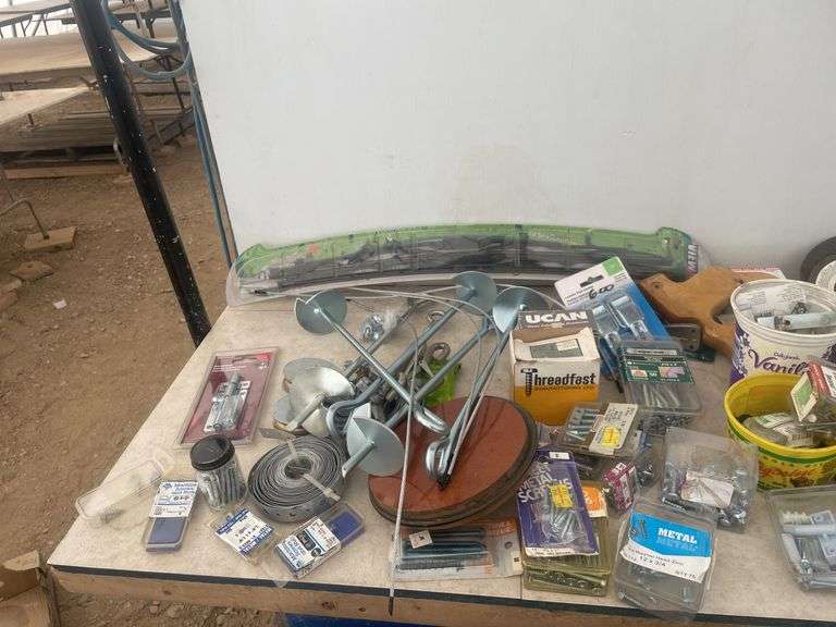 Quantity of misc. hardware