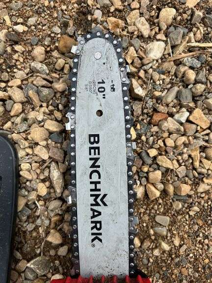 Benchmark electric pole saw