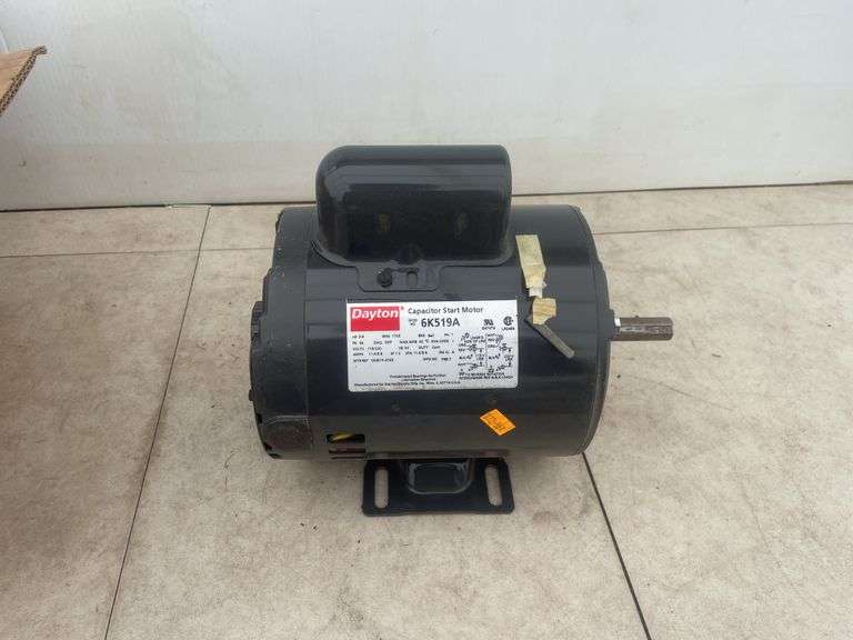 Hardly used Dayton Motor 3/4 hp, 1725RPM, single phase,115/230V