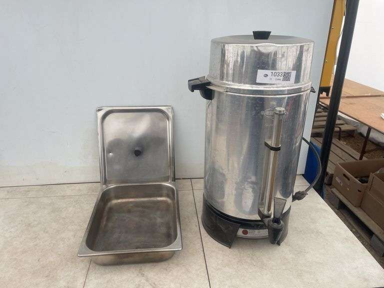 Coffee urn 100 cup - heats up but missing basket and stem and has broken handle, comes with small st