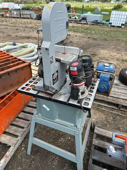 King 10” tablesaw, small bandsaw, 2 routers all condition unknown