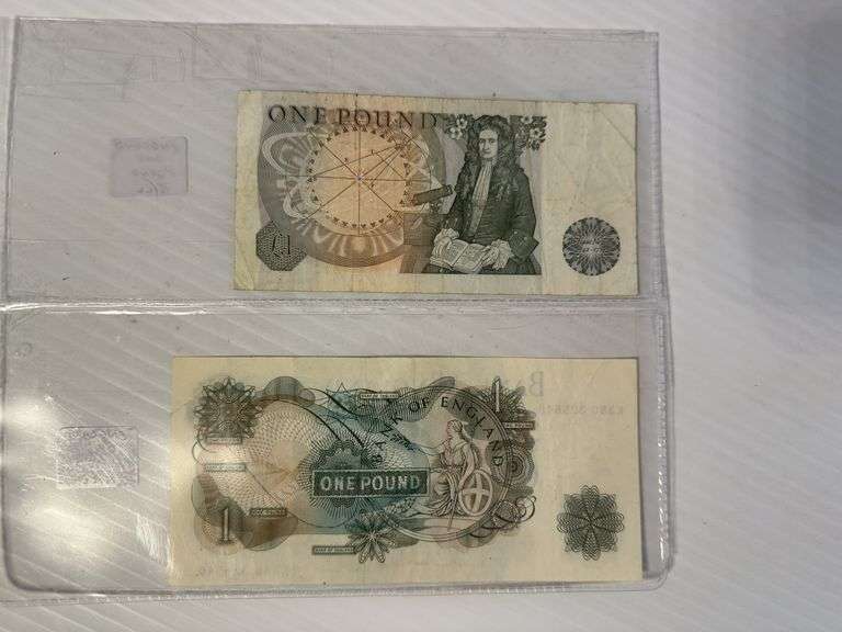 2 Different England One Pound Bills