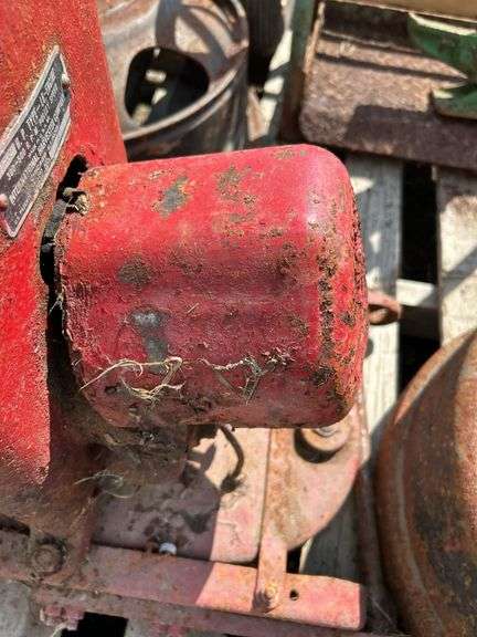 International Harvester stationary engine - condition unknown