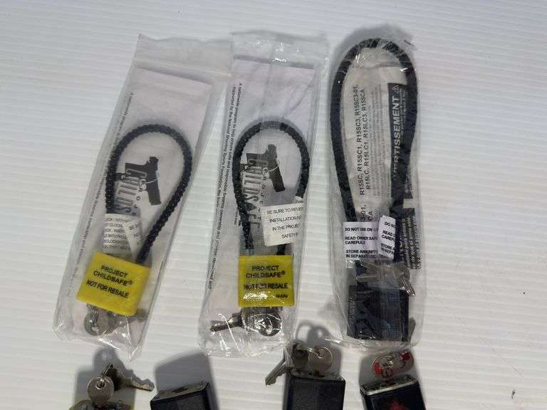Gun Locks 8 Total with Keys