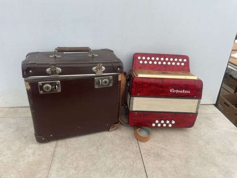 Czechoslovakia made vintage melodeon (accordian) in case - owner says in excellent condition