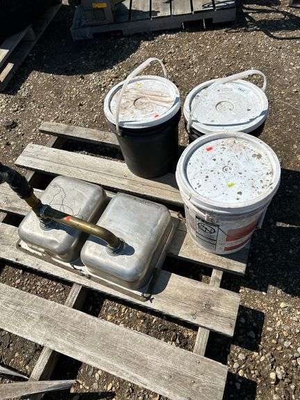 2-1/2 pails cement surface hardening, sink