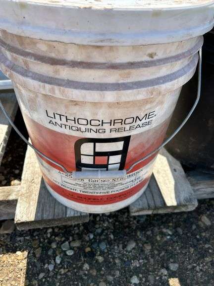 2-1/2 pails cement surface hardening, sink