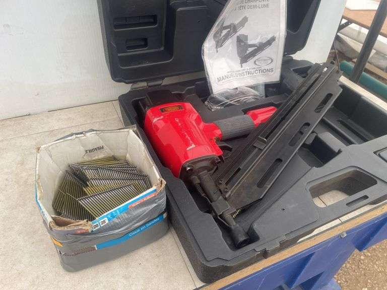 King Canada 28 degree clipped head framing nailer and a partial box of nails