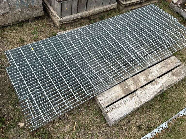 2 pieces of galvanized bar grating 25”x 88” & 31”x93”