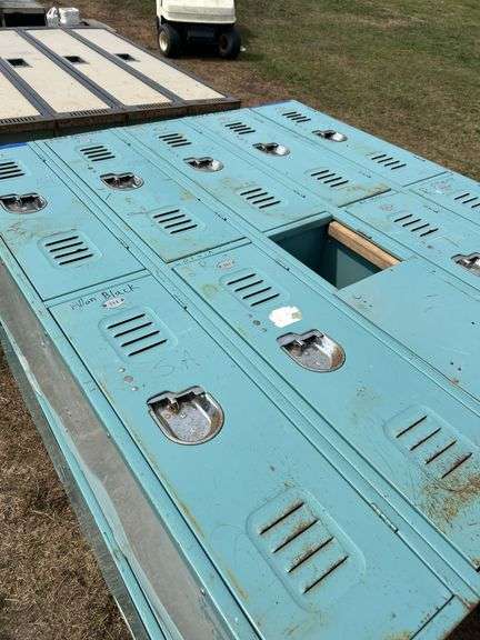 2 sets of 10 hole small lockers
