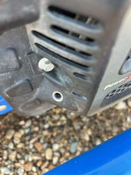 New Holland pressure washer - tried to pull over and rope broke CONDITION UNKNOWN