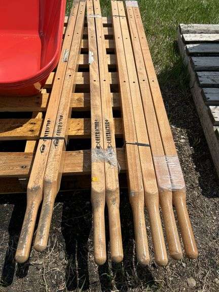 4 UNUSED wheelbarrow tubs and handles NO TIRES