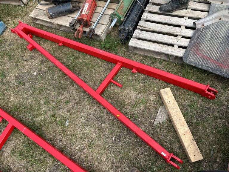 UNUSED 8’ implement hitch