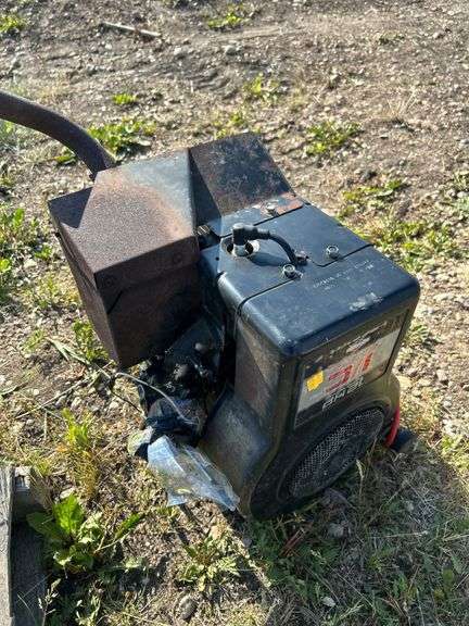 12hp Briggs & Stratton - owner says works