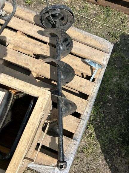Jiffy gas powered ice auger - condition unknown