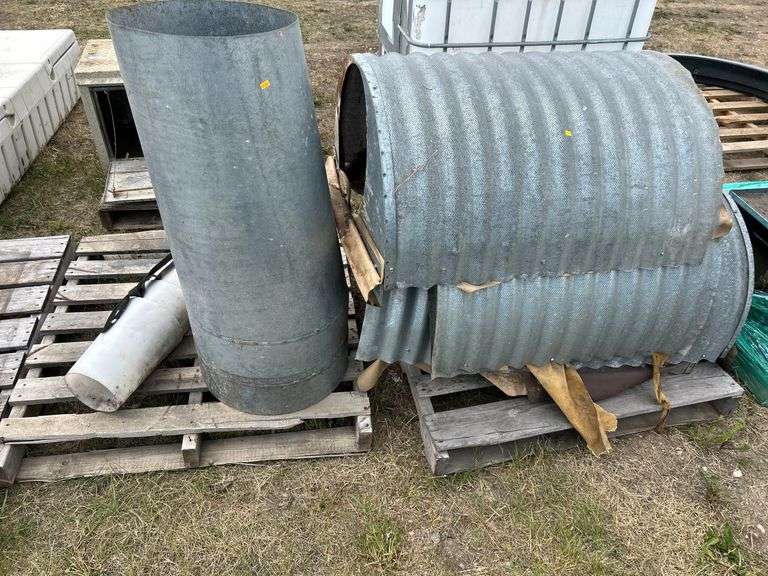 2 pallets of Auger downspout, aeration ducting