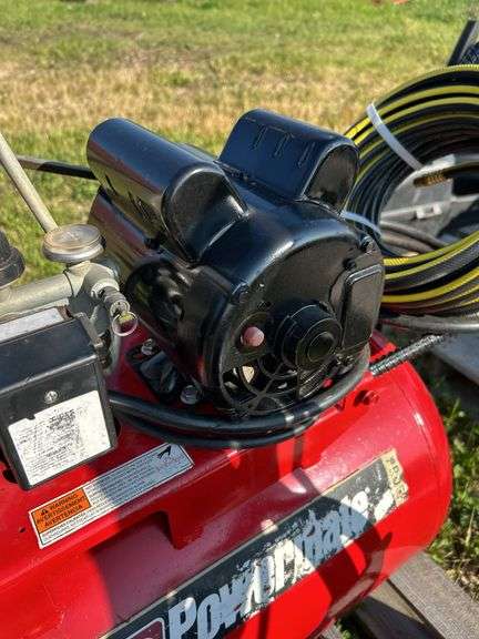 Coleman Powermate air compressor c/w hose - owner says works