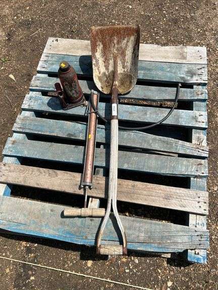 Shovel, bike pump, bottle jack