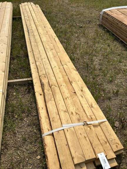 LUMBER: 18 of 2x4x16