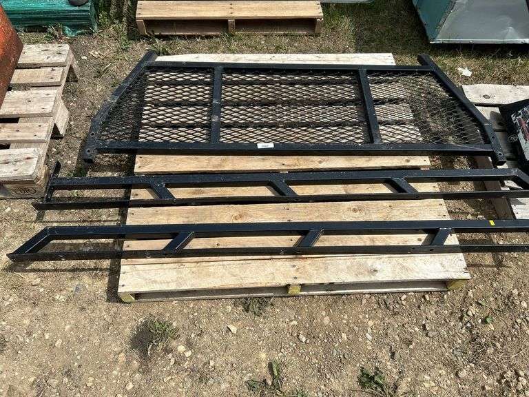 Headache rack 67-1/2” & boxrails 76”