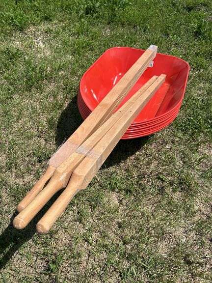 8 UNUSED wheelbarrow tubs and 2 pairs of handles NO TIRES