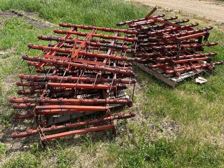 2 pallets of harrow tines (10)