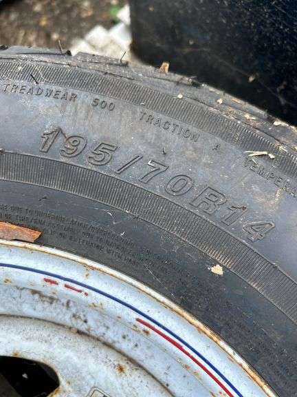 Tire/rim 195/70R14