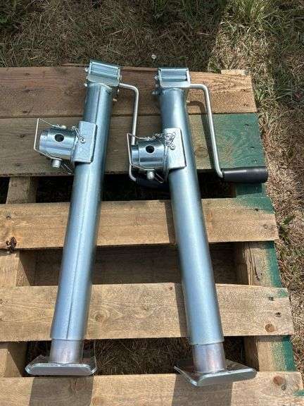 Pair of UNUSED Implement jacks