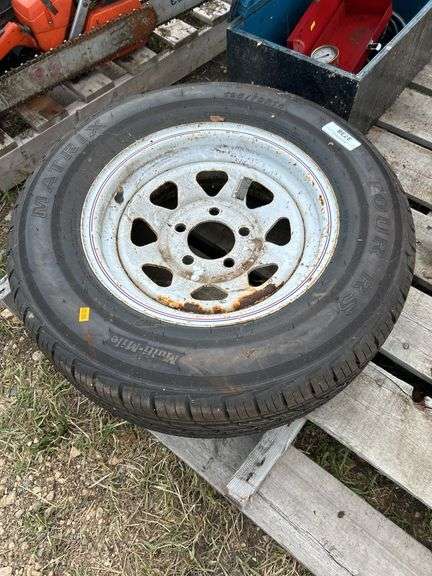 Tire/rim 195/70R14