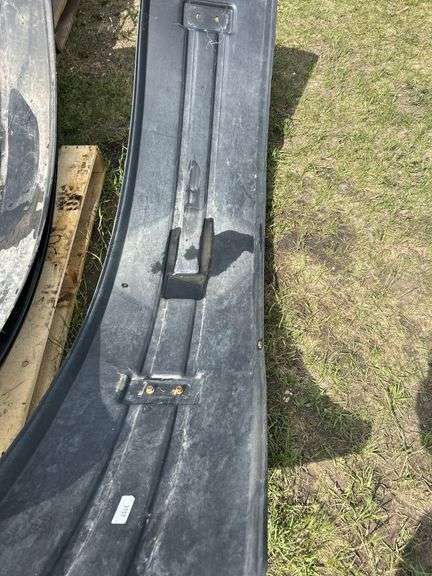 4 John Deere 4830 Sprayer Fenders - 1 is rubbed through in one spot