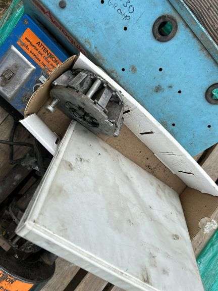Hydraulic hose crimper - condition unknown