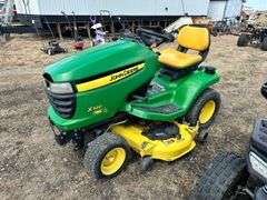 2012 John Deere x320 Riding Mower 48" Cut