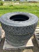 4 tires 11R22.5