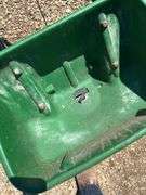 Fertilizer spreader