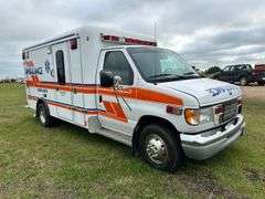 2001 Ford E350 Ambulance