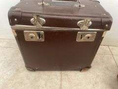 Czechoslovakia made vintage melodeon (accordian) in case - owner says in excellent condition