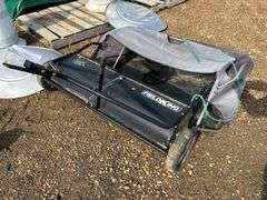 Field King lawn sweep