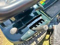 Yardworks Riding mower 46" deck