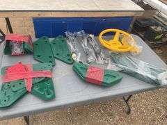 Sand box seat, steering wheel, anchors and misc PlayStar parts