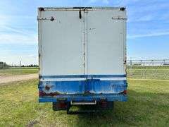 1987 GMC C/R 3500 Box Truck